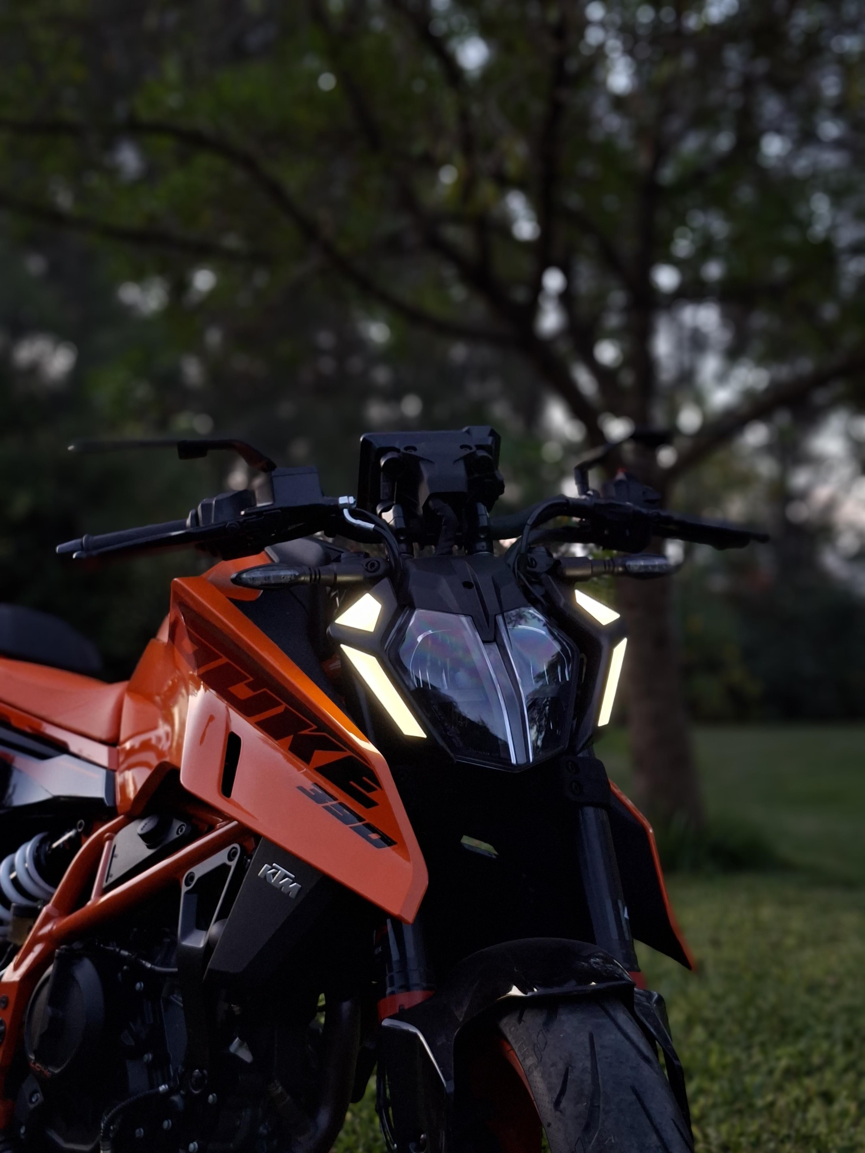 3000x4000 Ktm 390 duke gen 3