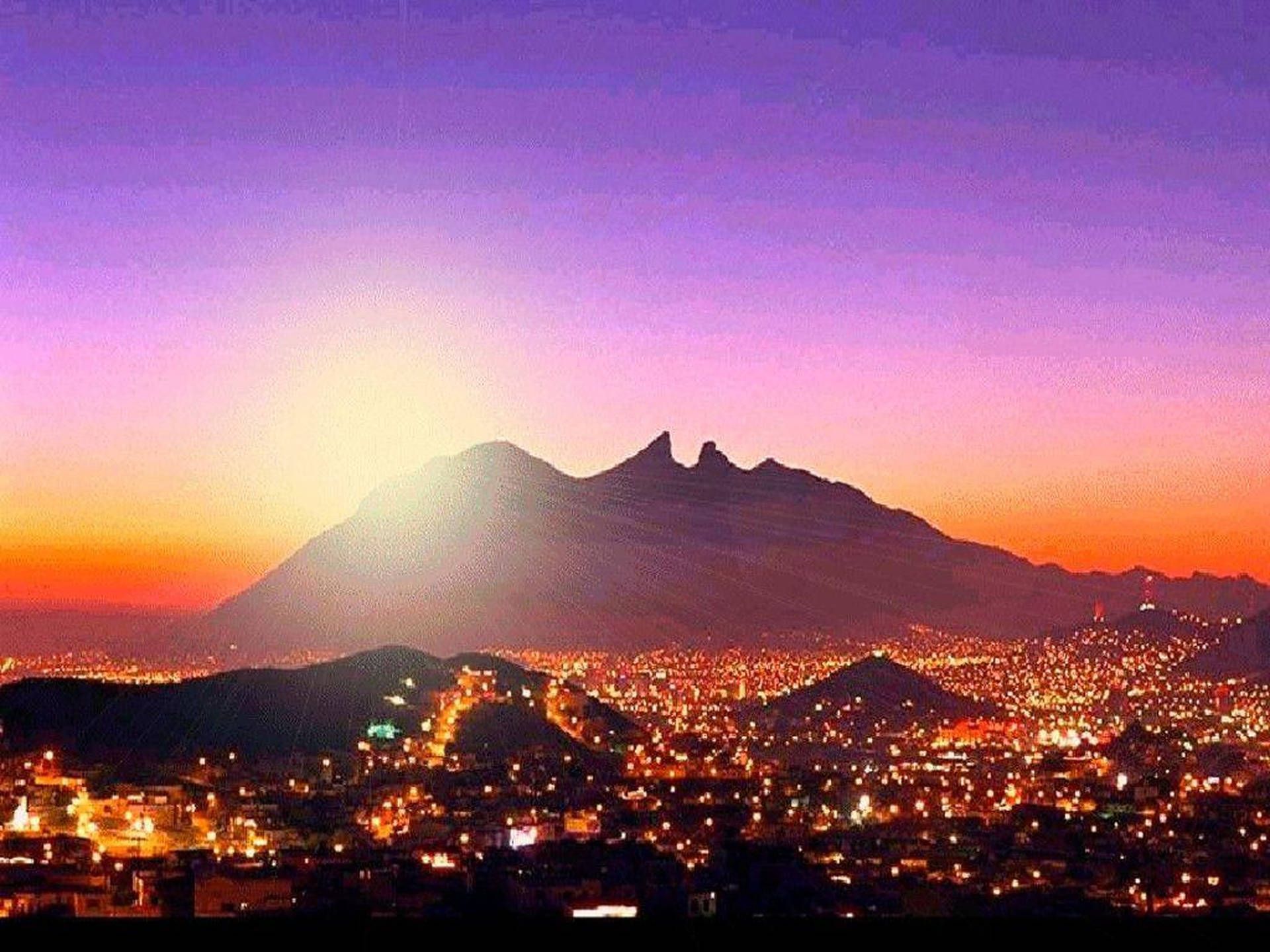 1920x1440 Download Monterrey Gradient Sky Wallpaper