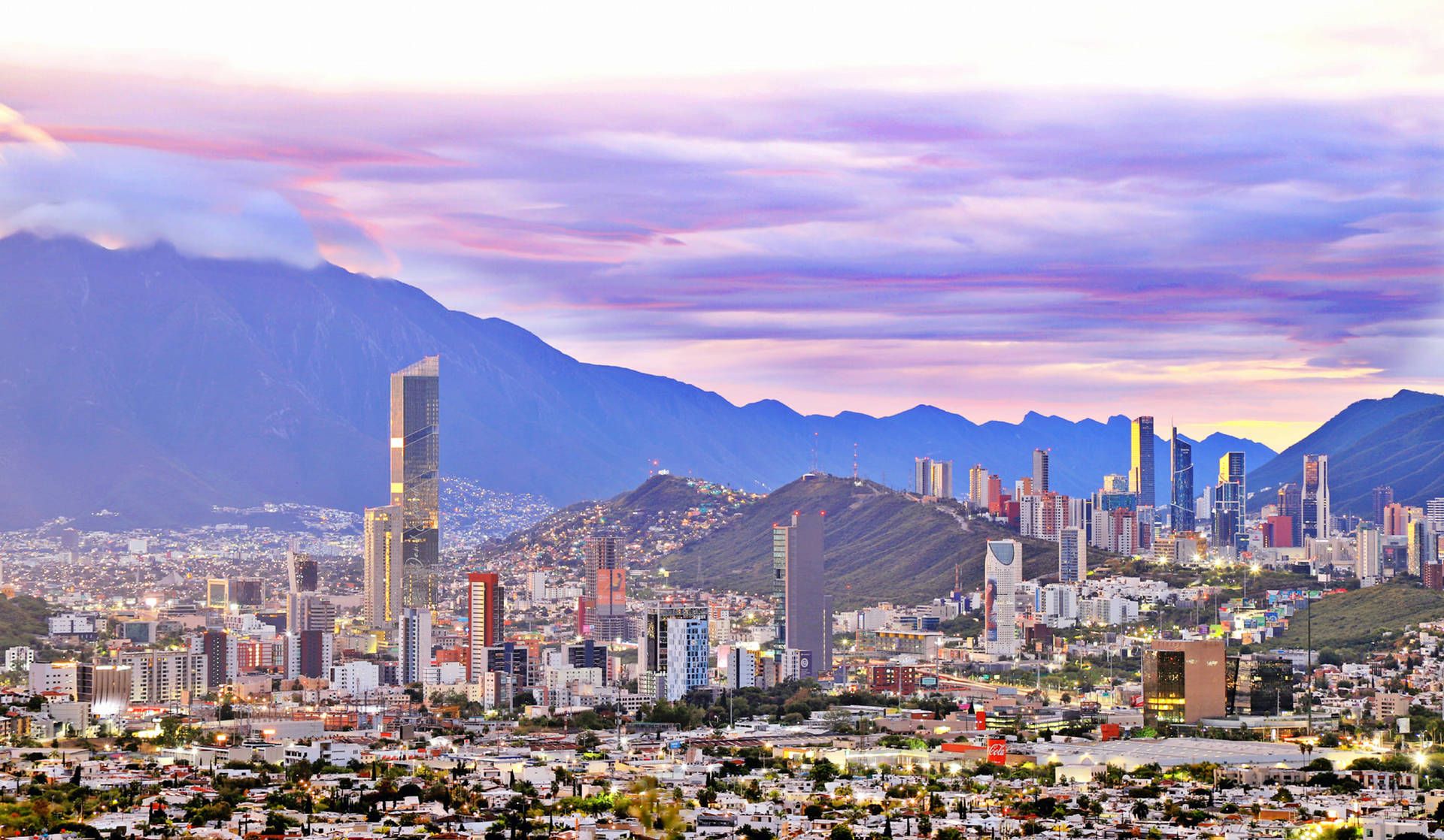 1920x1118 City / Urban in Mexico Production Services in Mexico