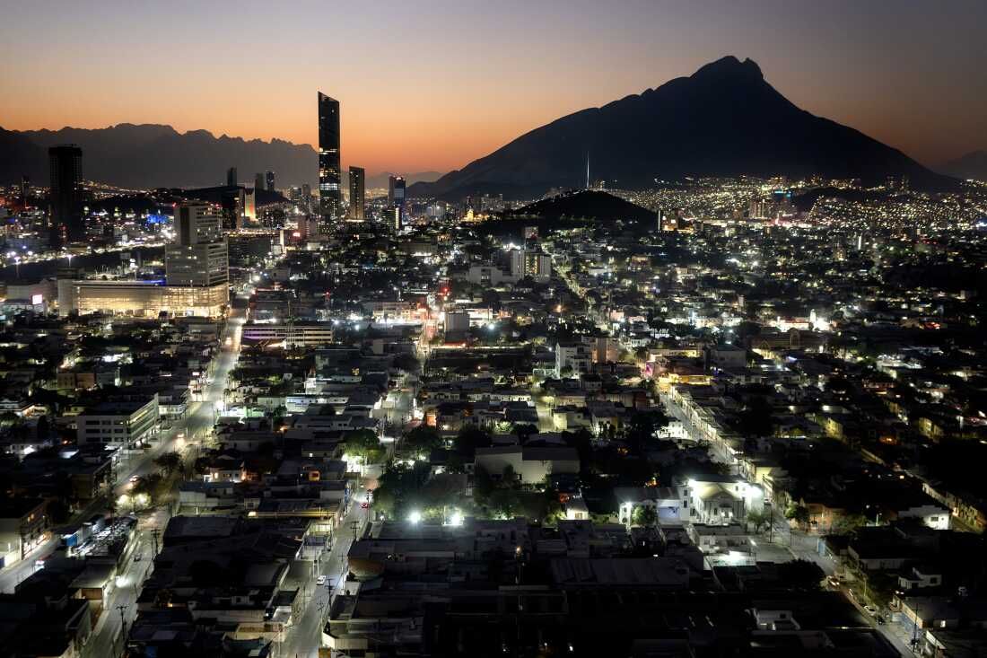 1100x733 Mexico: The cumbia DJs of the streets : The Picture Show