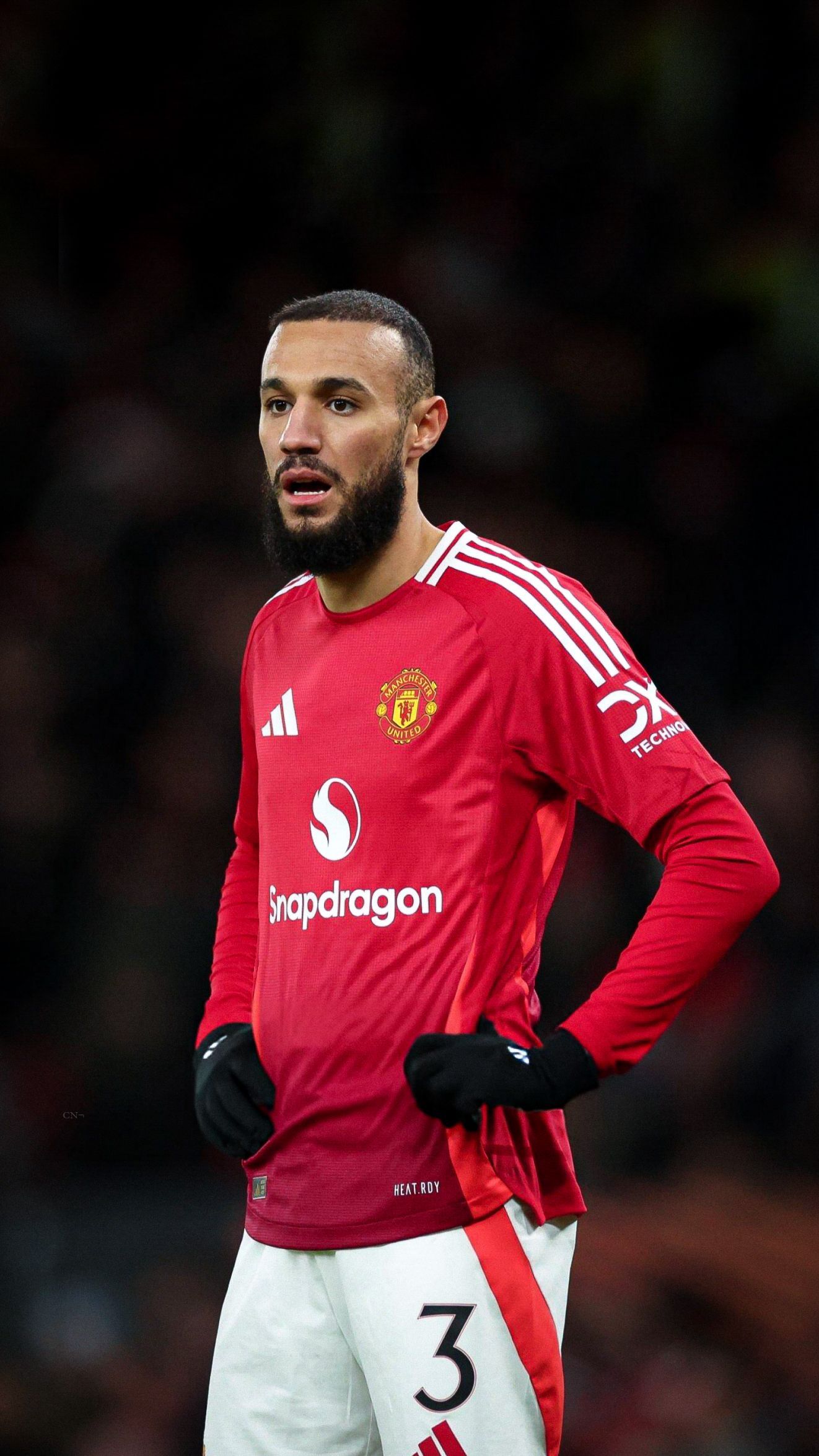 1322x2350 Mazraoui Wallpaper