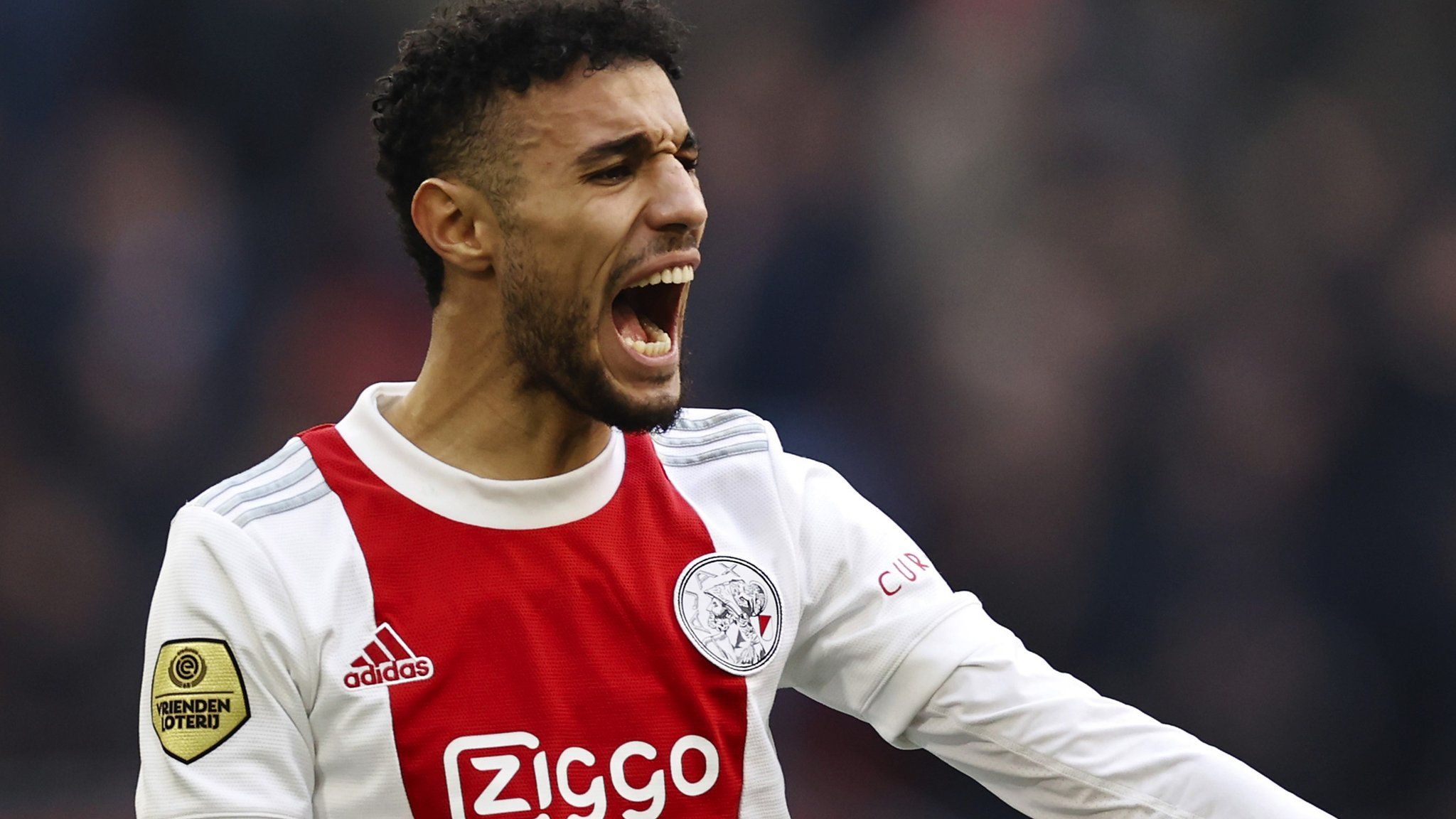 2048x1152 Noussair Mazraoui: Moroccan set for new chapter at Bayern Munich after 16 years at Ajax