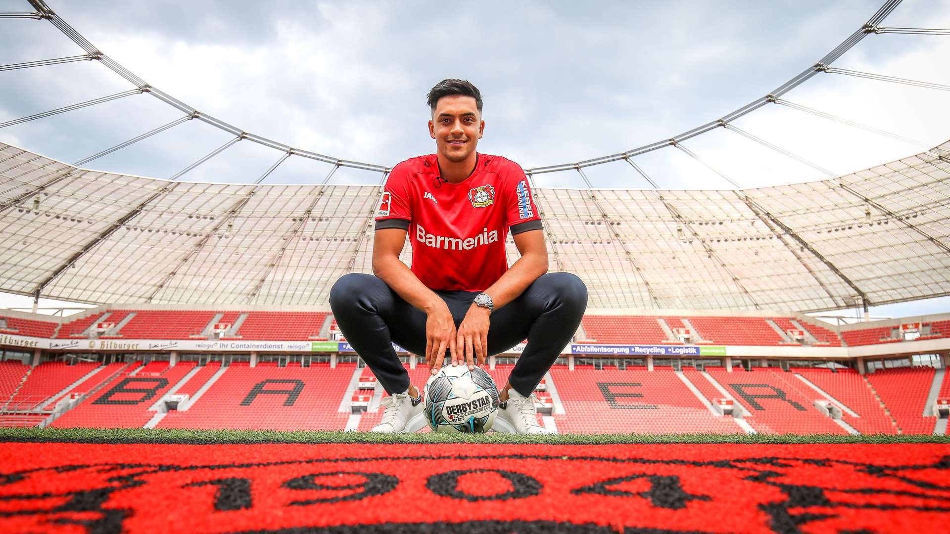 1920x1080 Nadiem Amiri