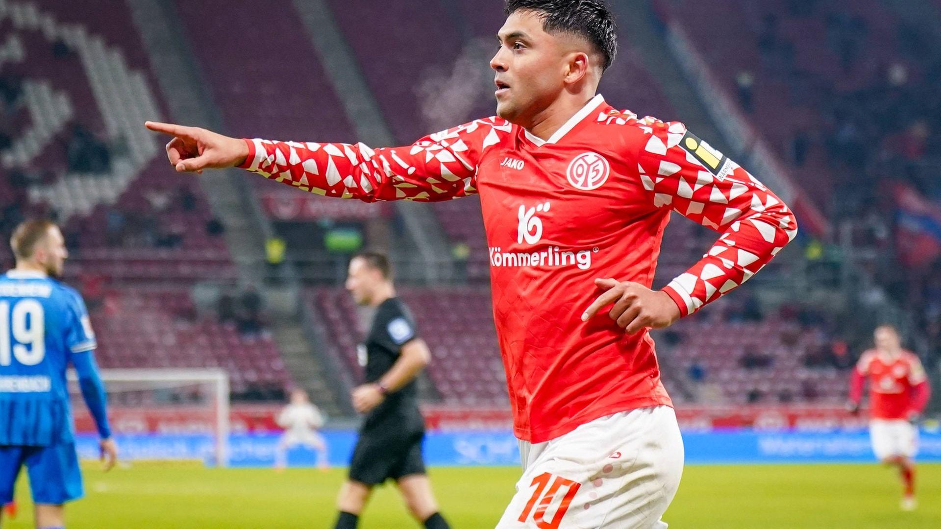 1920x1080 Mainz gewinnt intensives Kellerduell