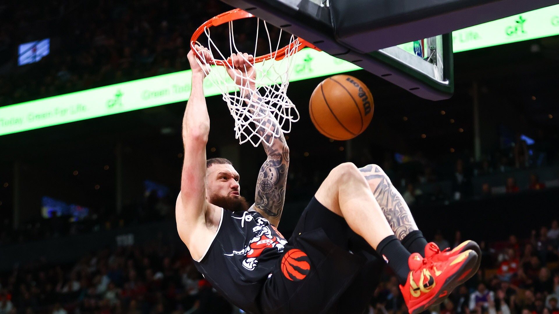 1920x1080 Mamukelashvili showing his presence on the glass