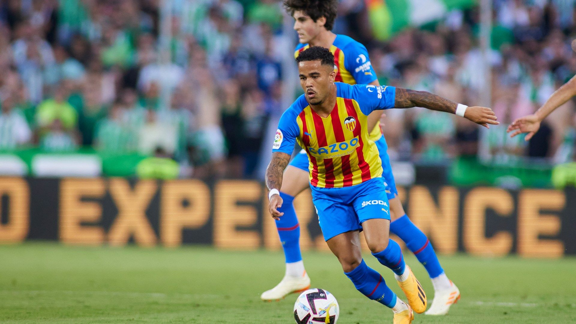 1920x1080 Bournemouth close in on £9.5m deal for Justin Kluivert, son of Netherlands legend Patrick