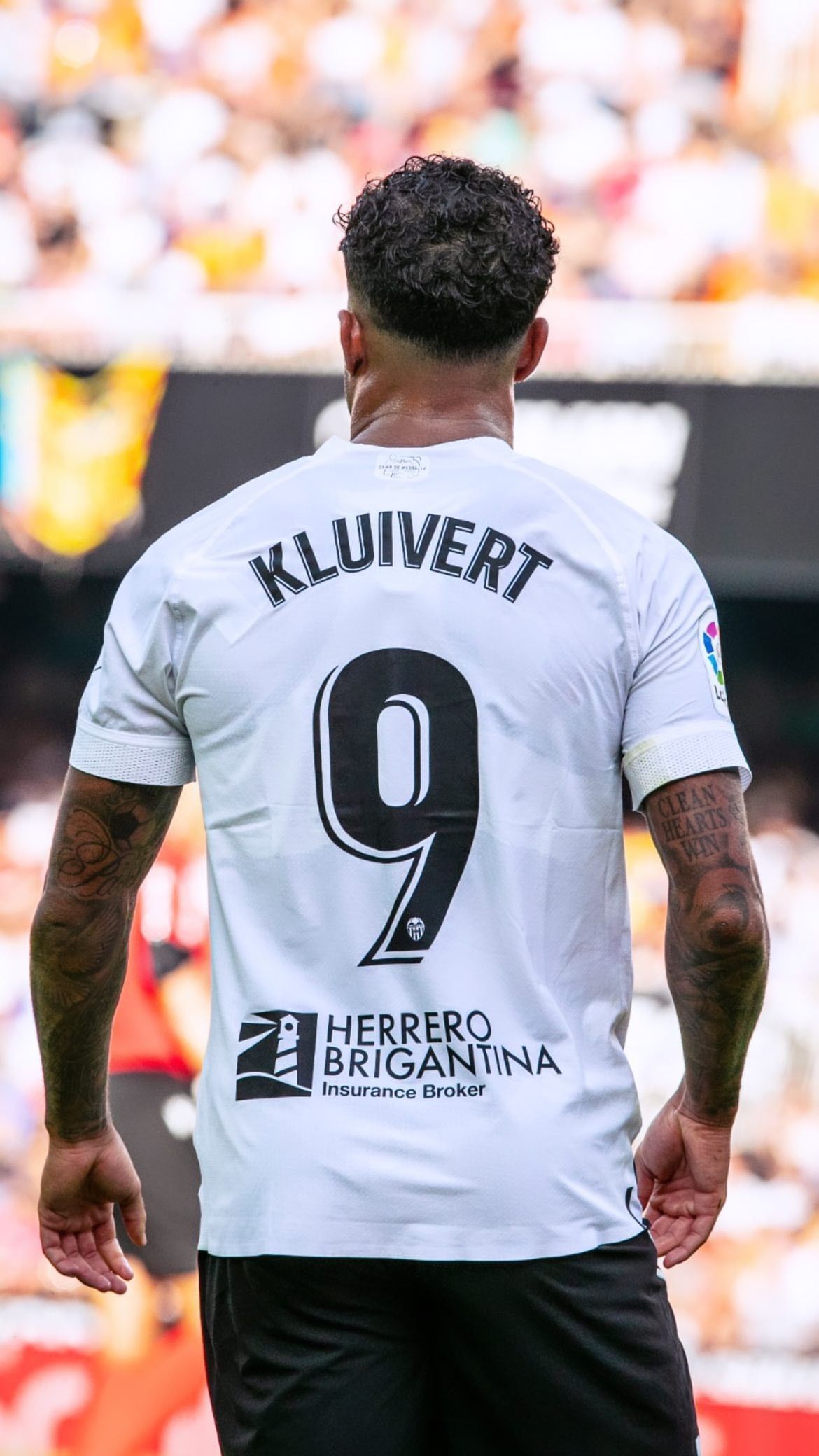 1170x2080 Justin Kluivert