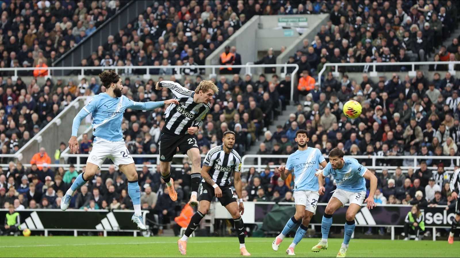 1600x900 Vodacom Soccer. News. Newcastle's Eddie Howe hails Nick Woltemade's 'relentless display' against Man City