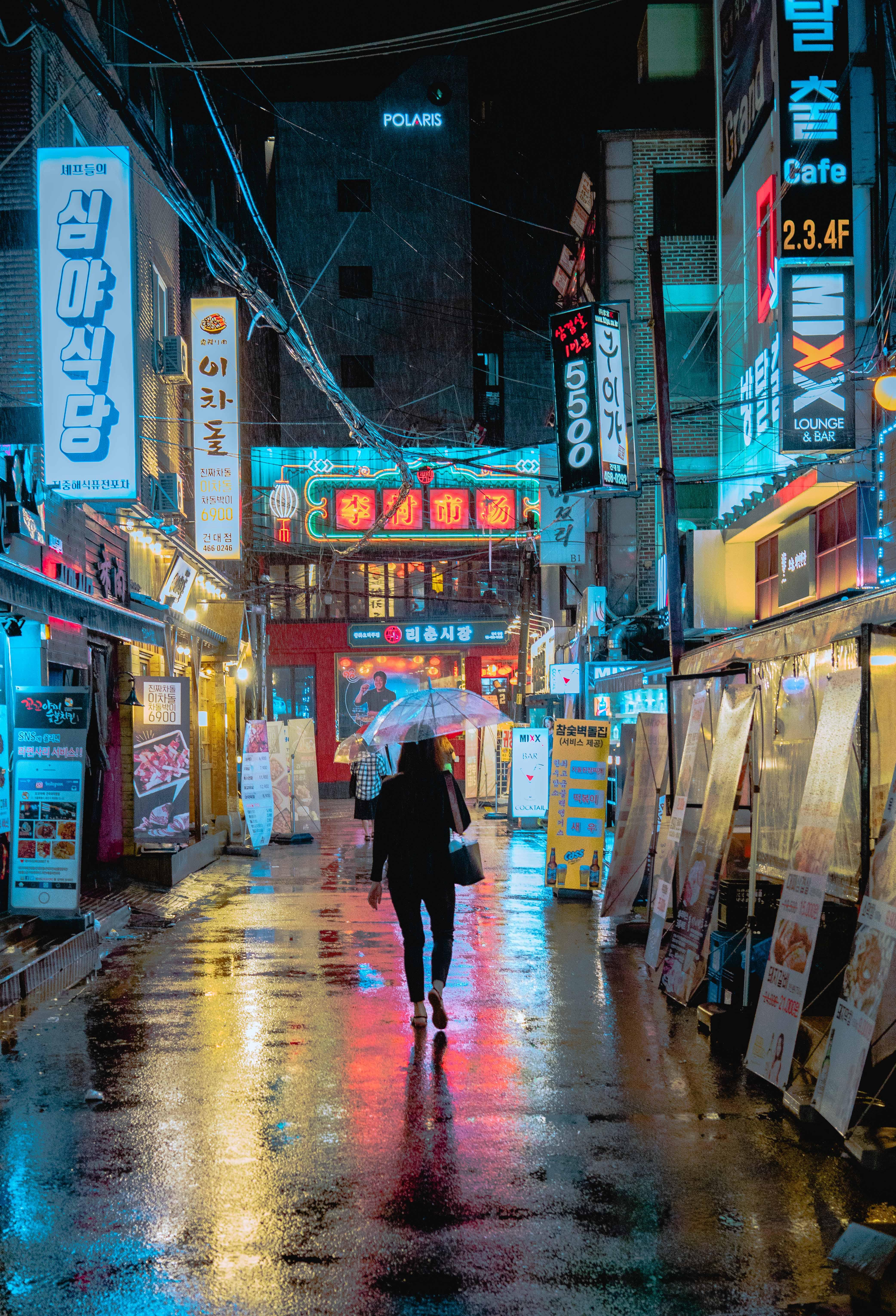 4167x6118 Rain is good for the Seoul