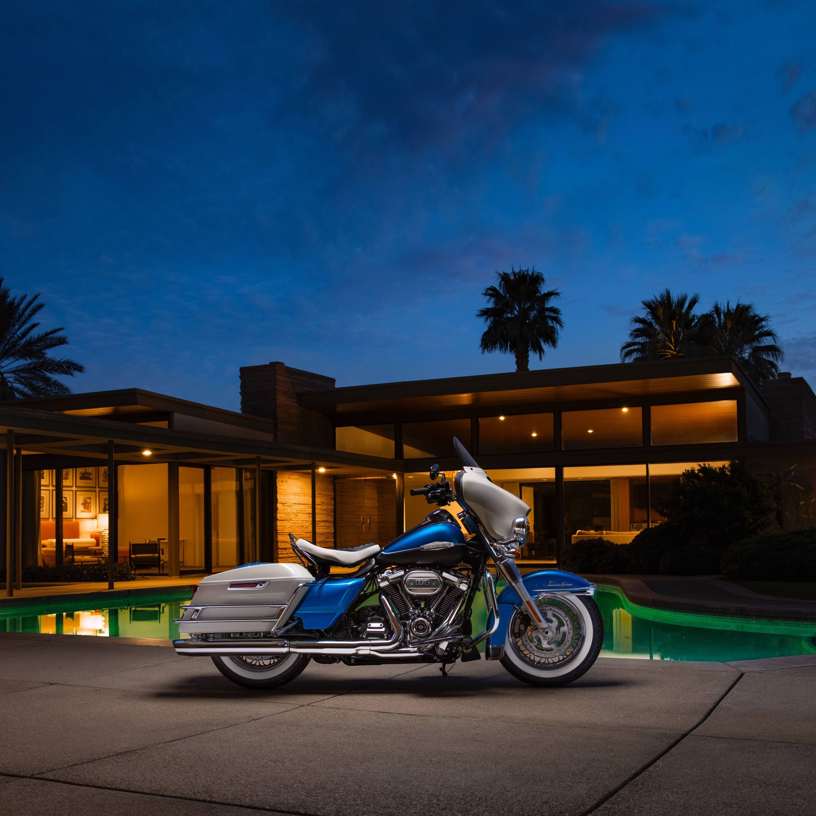2732x2732 Harley Davidson Elecra Glide Wallpaper 4K, Classic Bikes, 5K