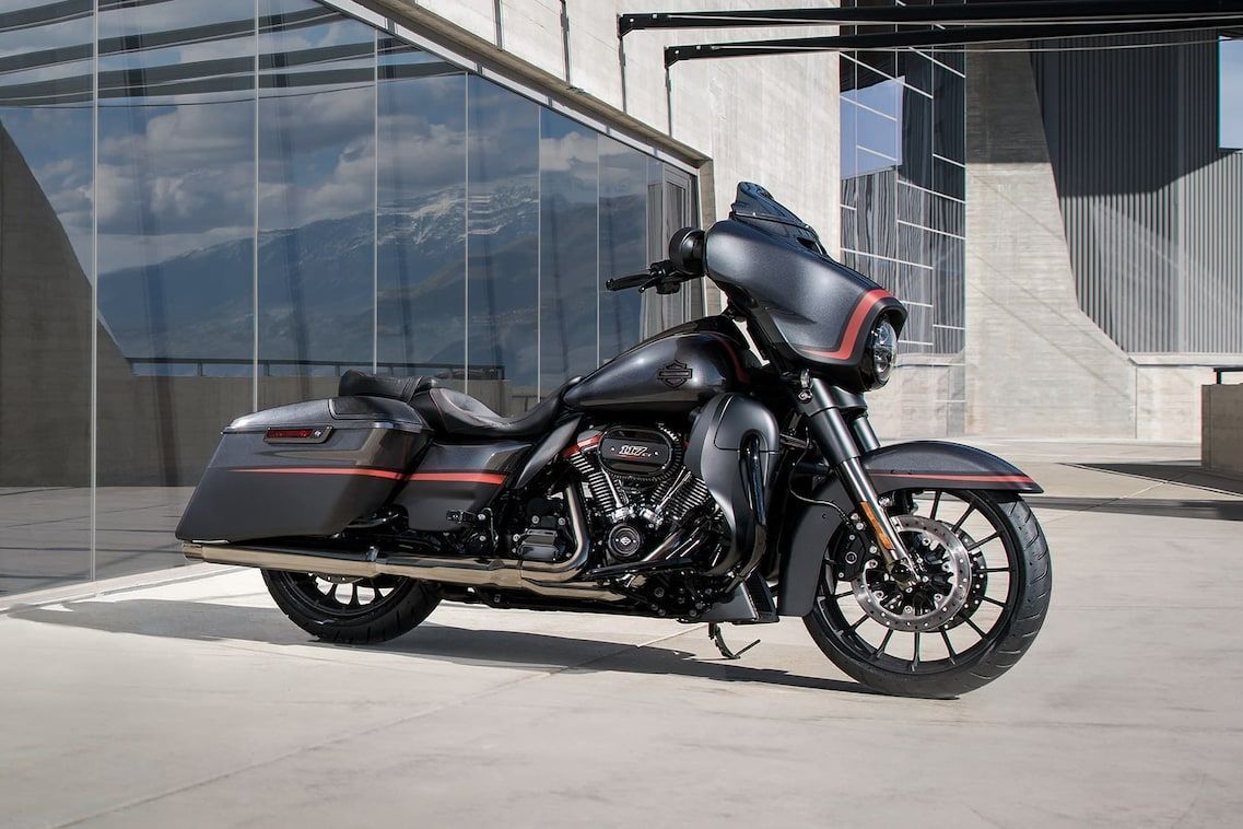 1137x758 Harley Davidson Street Glide Wallpaper