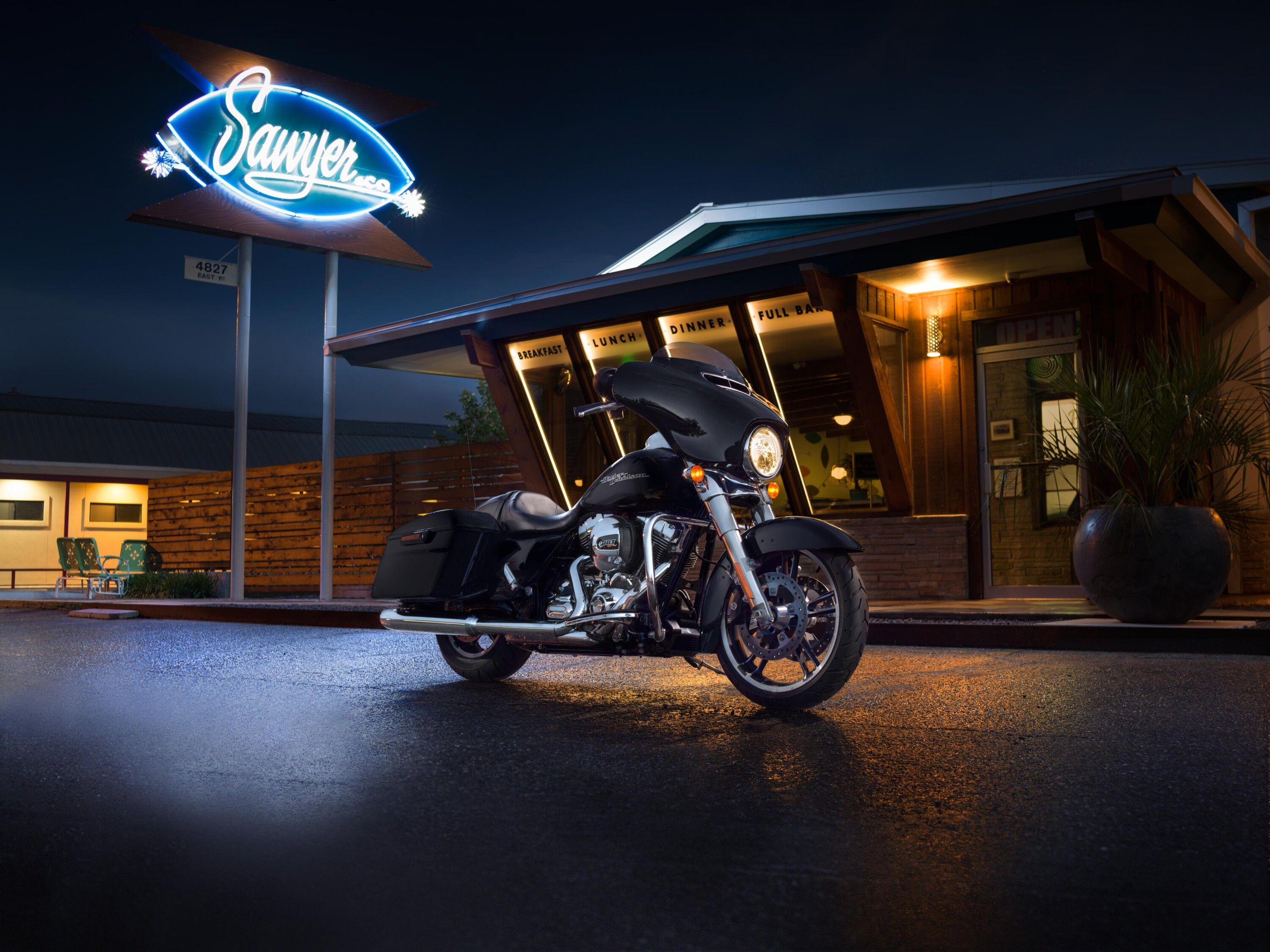 3000x2249 History Of The Harley Davidson Street Glide. Wilkins Harley Davidson®
