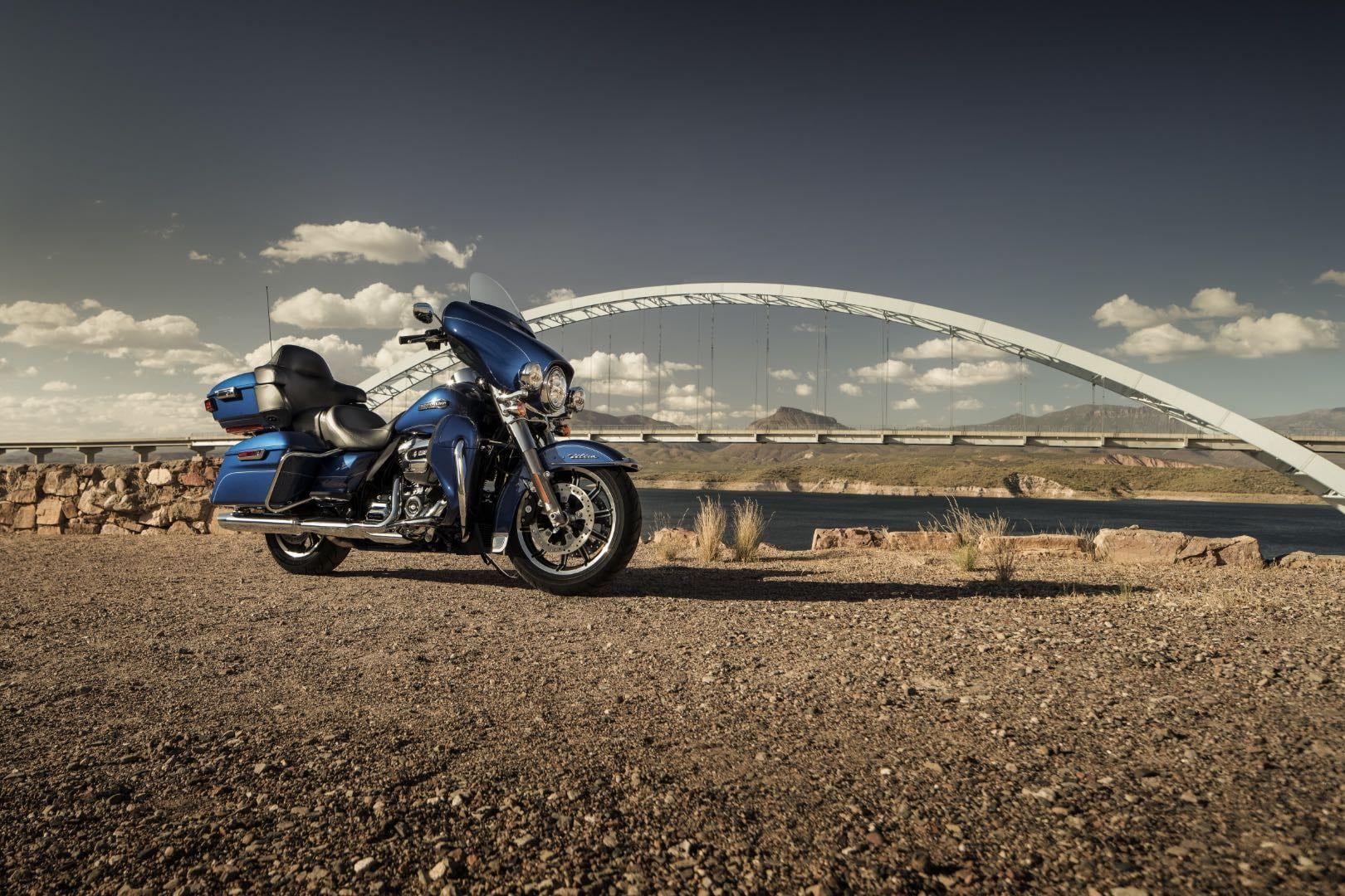 1620x1080 Harley Davidson Electra Glide Ultra Classic Buyer's Guide. Specs & Price