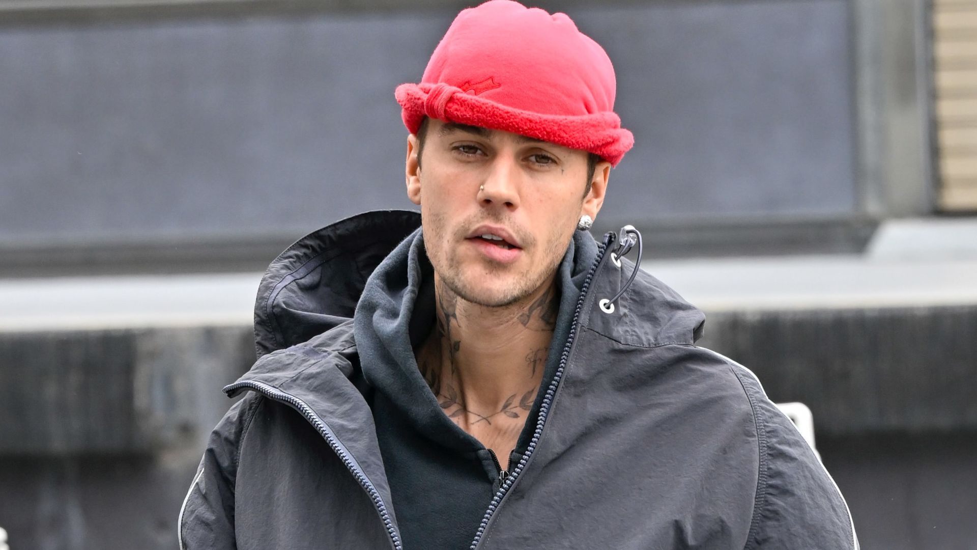1920x1080 Justin Bieber shares an emotional post and then shares photo of baby Jack amid Hailey's ringless outings