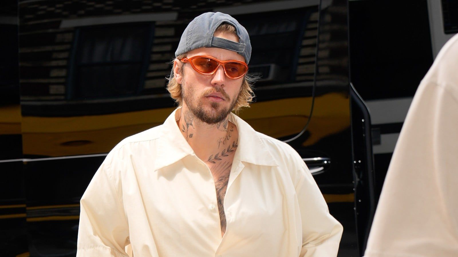 1600x900 Justin Bieber Admits He Feels 'Unqualified and Unequipped' in Candid Post Amid Concerns About His Health