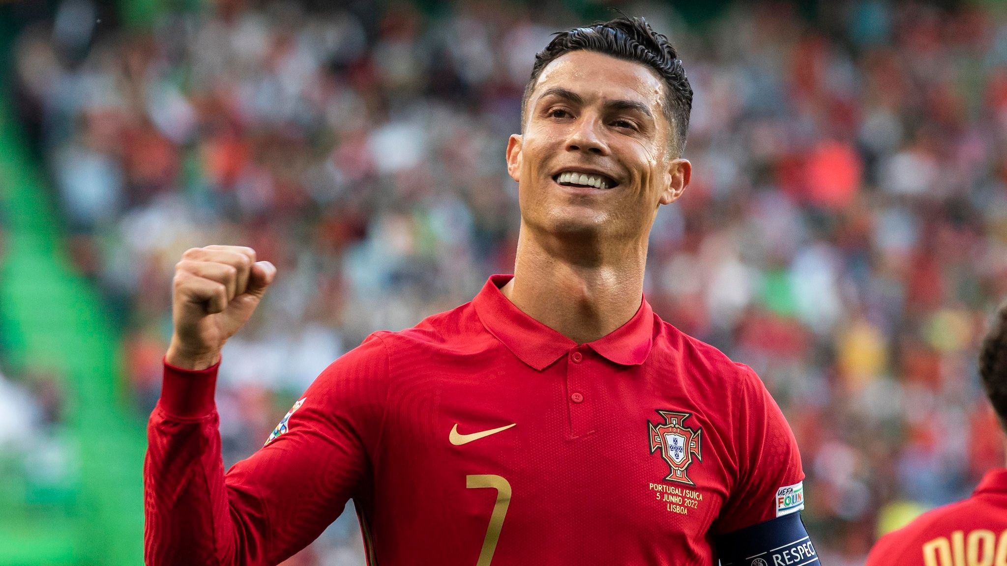 2048x1152 Cristiano Ronaldo: All Time Leading Scorer In Men's International Football