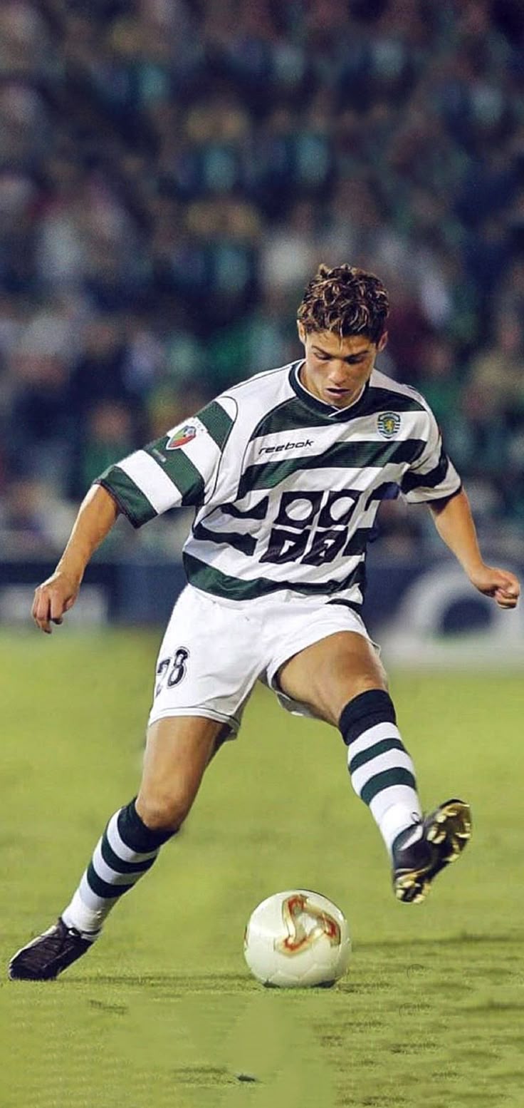 736x1554 CR7