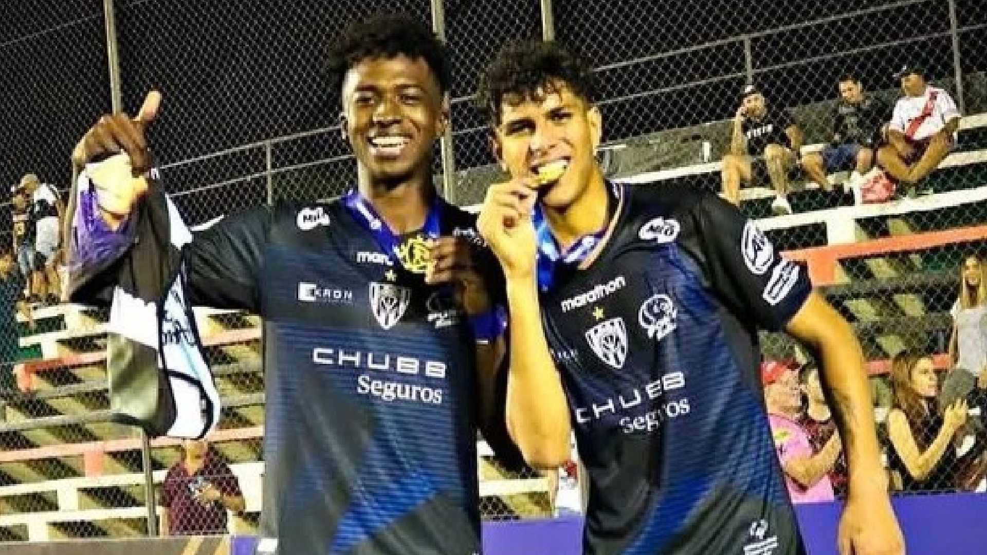 1920x1080 Piero Hincapié and Willian Pacho: From Copa Libertadores Champions to Champions League Final Rivals
