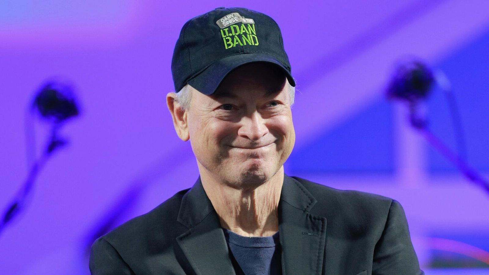1600x900 Gary Sinise: Americans Are 'Disconnected' from Service Members