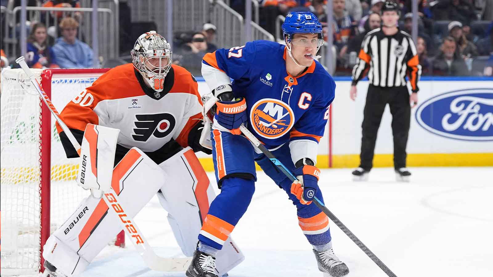 1600x900 Islanders Rumors: Why Anders Lee Re Signing With New York Isn't A Slam Dunk