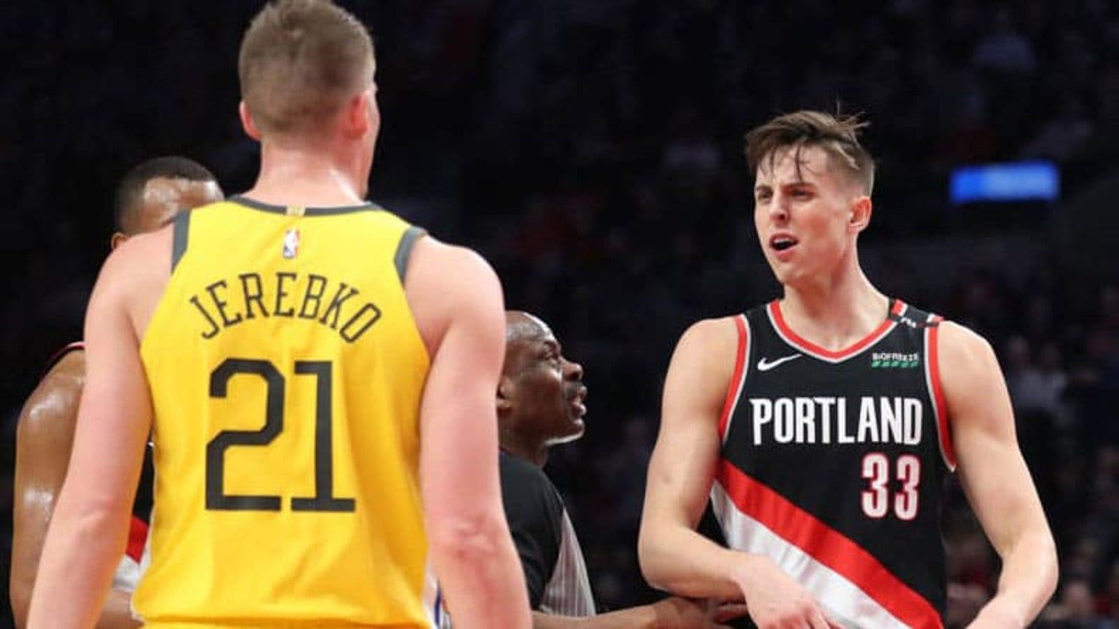 1600x900 In a fight for his job, Zach Collins shows a spark that leaves his father proud