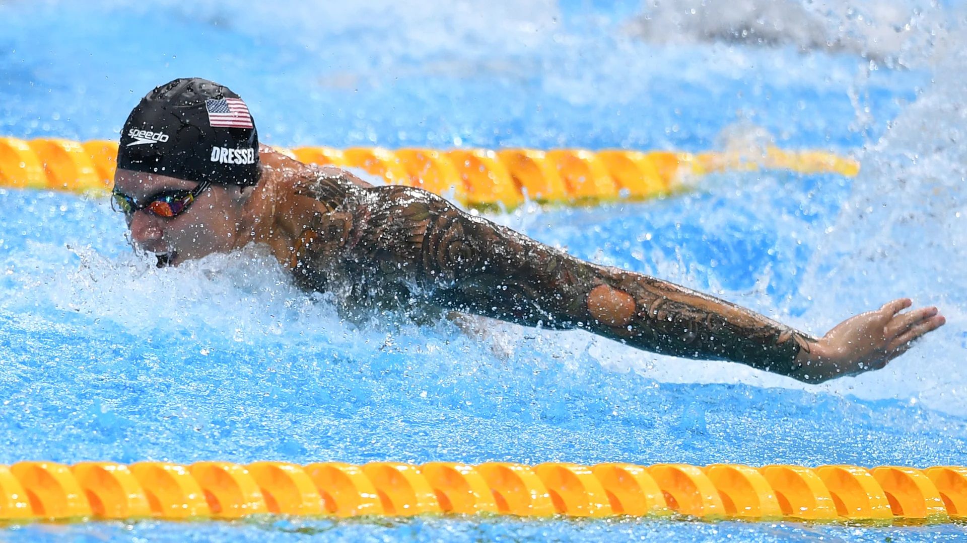 1920x1080 Caeleb Dressel adds 100m butterfly gold, breaks world record