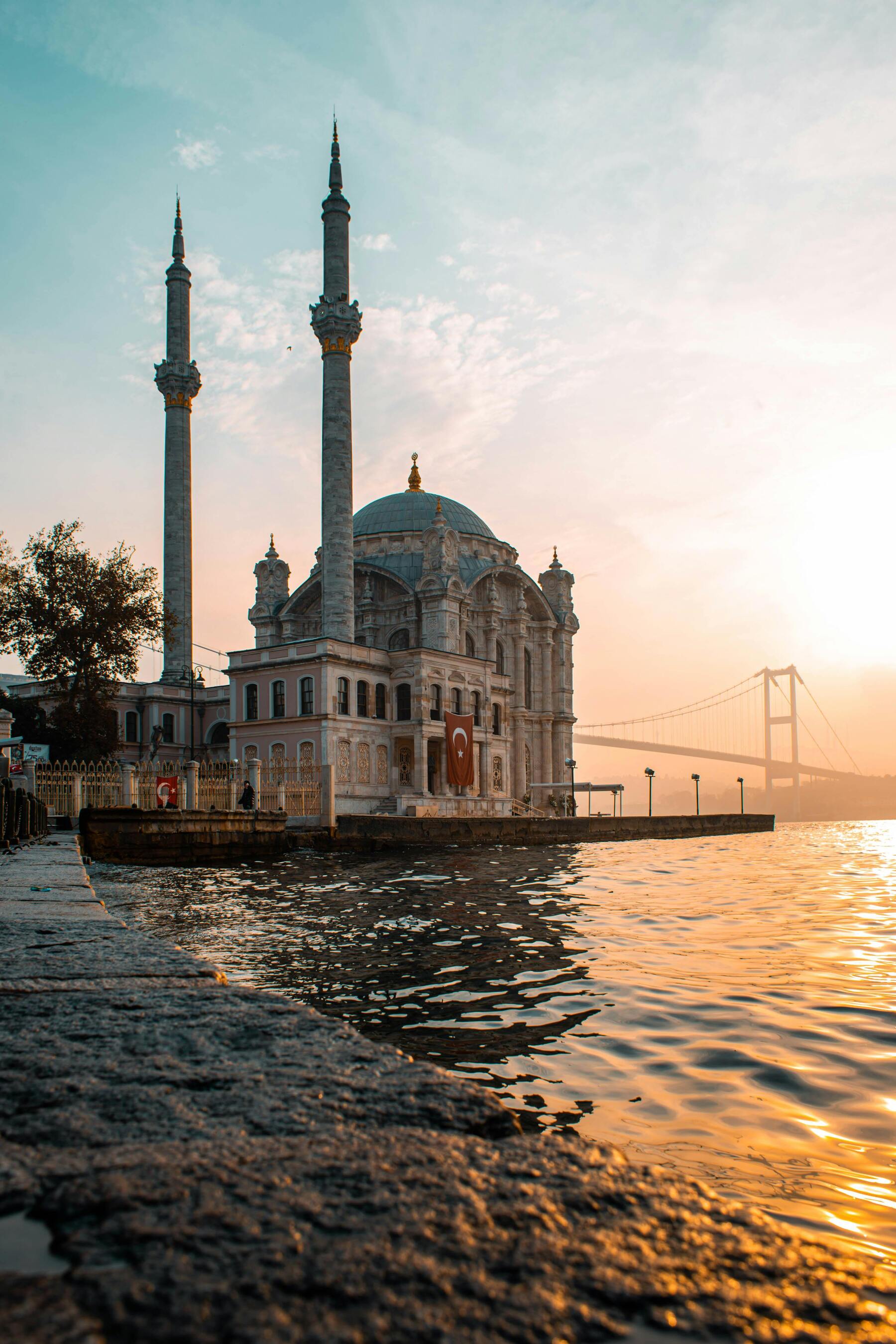 1800x2700 Istanbul Turkey Mosque By The Water
