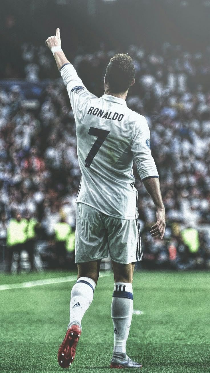 736x1308 Futbol wallpaper 4k. Ronaldo wallpaper goat, Cr7 HD wallpaper, Ronaldo wallpaper iphone