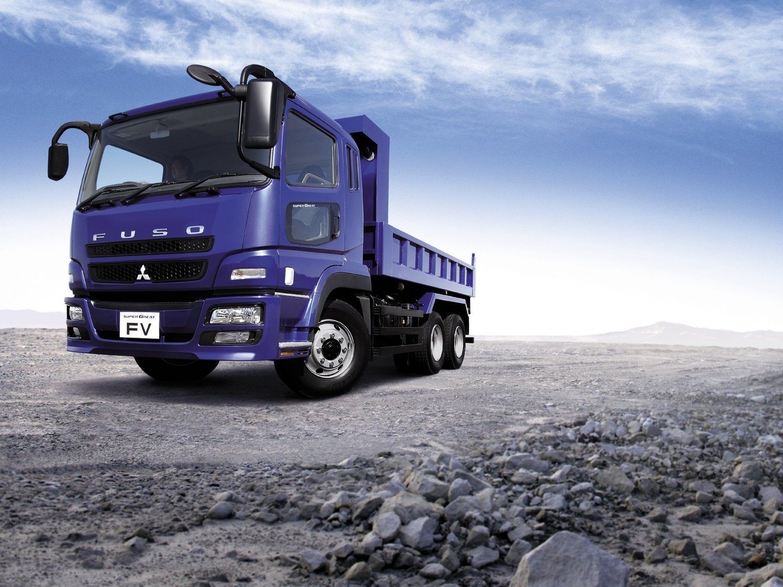 1600x1200 Mitsubishi, Fuso, Super, Great, Semi, Tractor, Truck Wallpaper HD / Desktop and Mobile Background