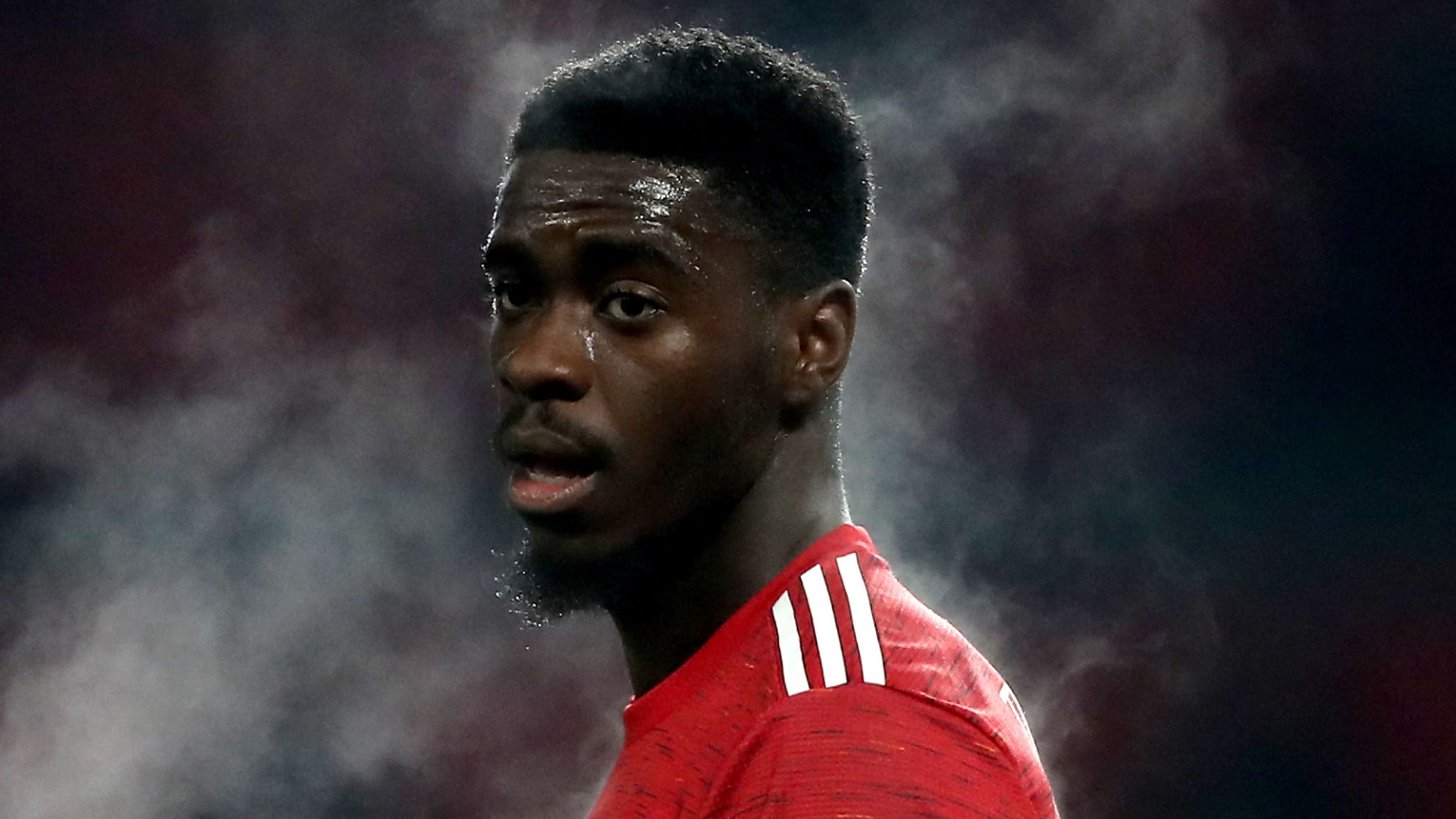 2048x1152 Axel Tuanzebe: Man Utd keen to extend defender's deal before loaning him out with Raphael Varane set to sign