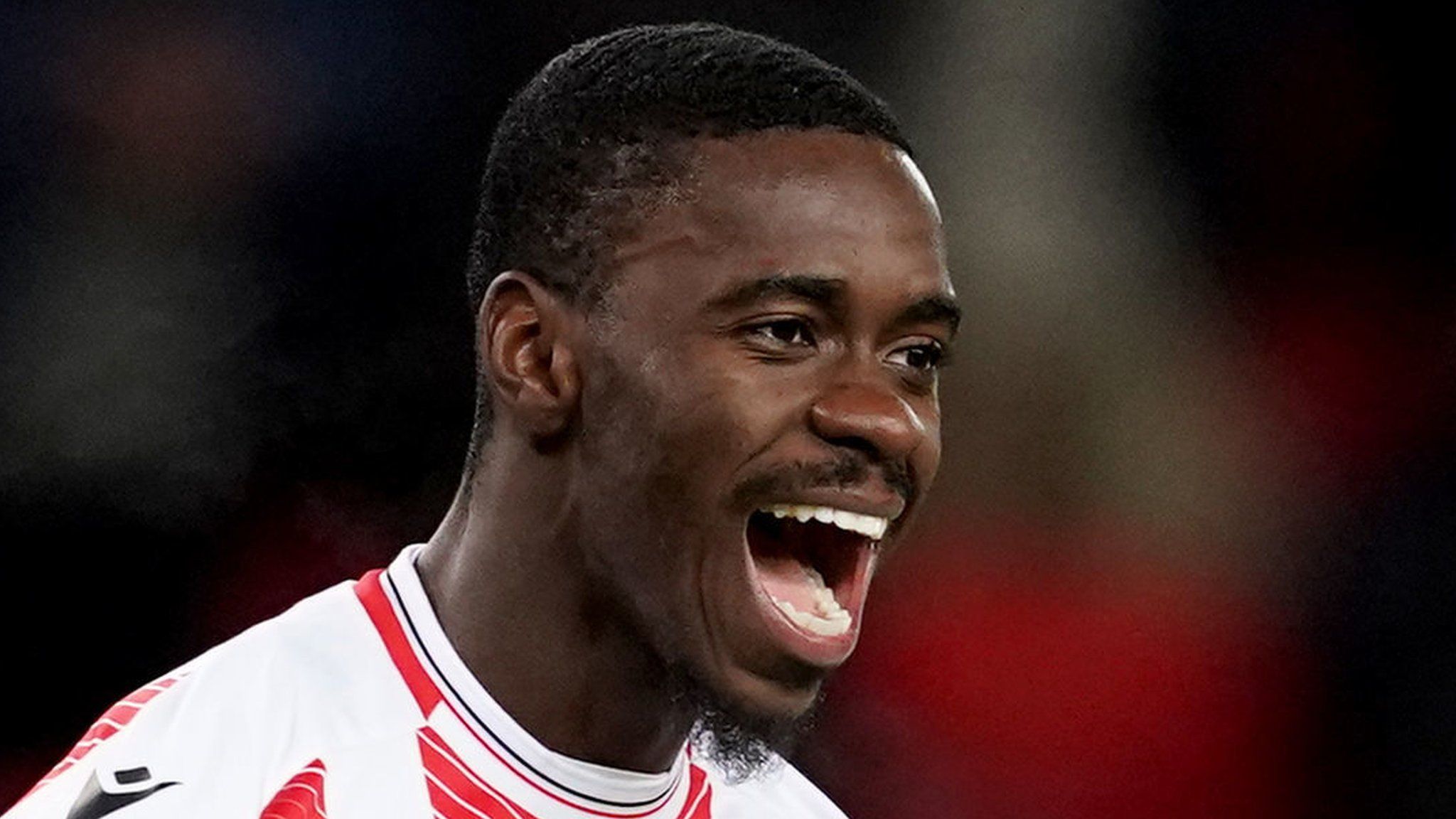 2048x1152 Axel Tuanzebe: Ex Manchester United Defender Signs For Ipswich Town