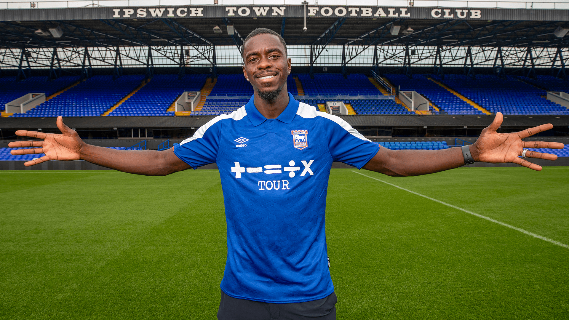 1920x1080 Ipswich Town FC. Axel Tuanzebe signs for Ipswich Town