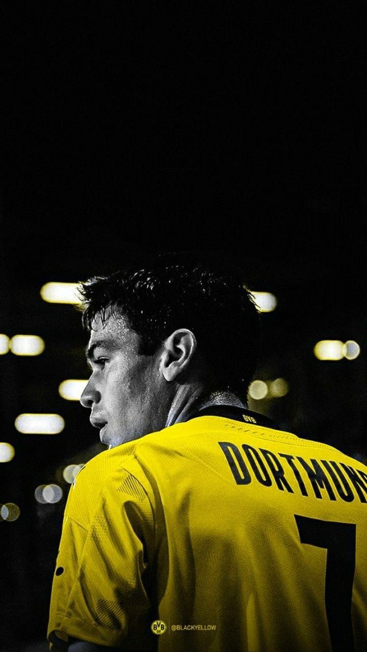 720x1280 Gio Reyna