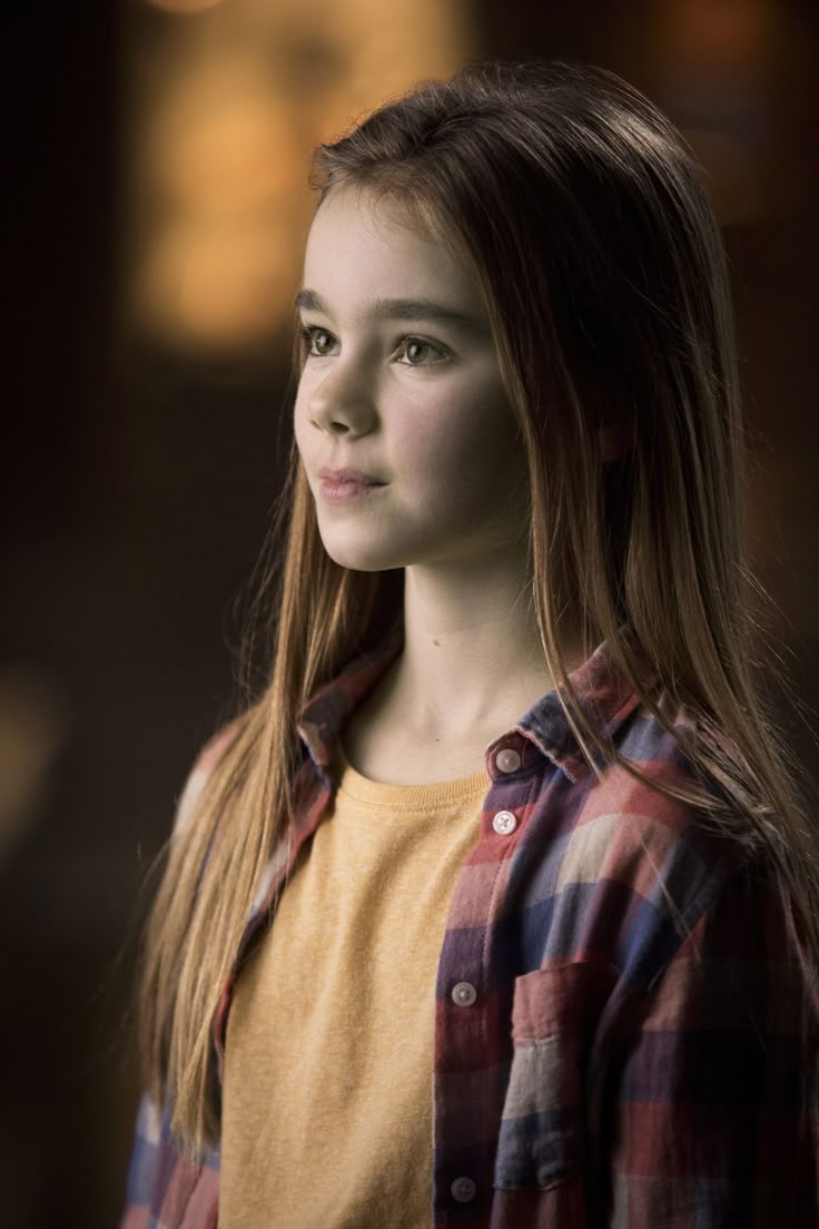 736x1104 Isabella Sermon as Maisie Lockwood in Jurassic World: Fallen Kingdom (2018) (1200×1800)