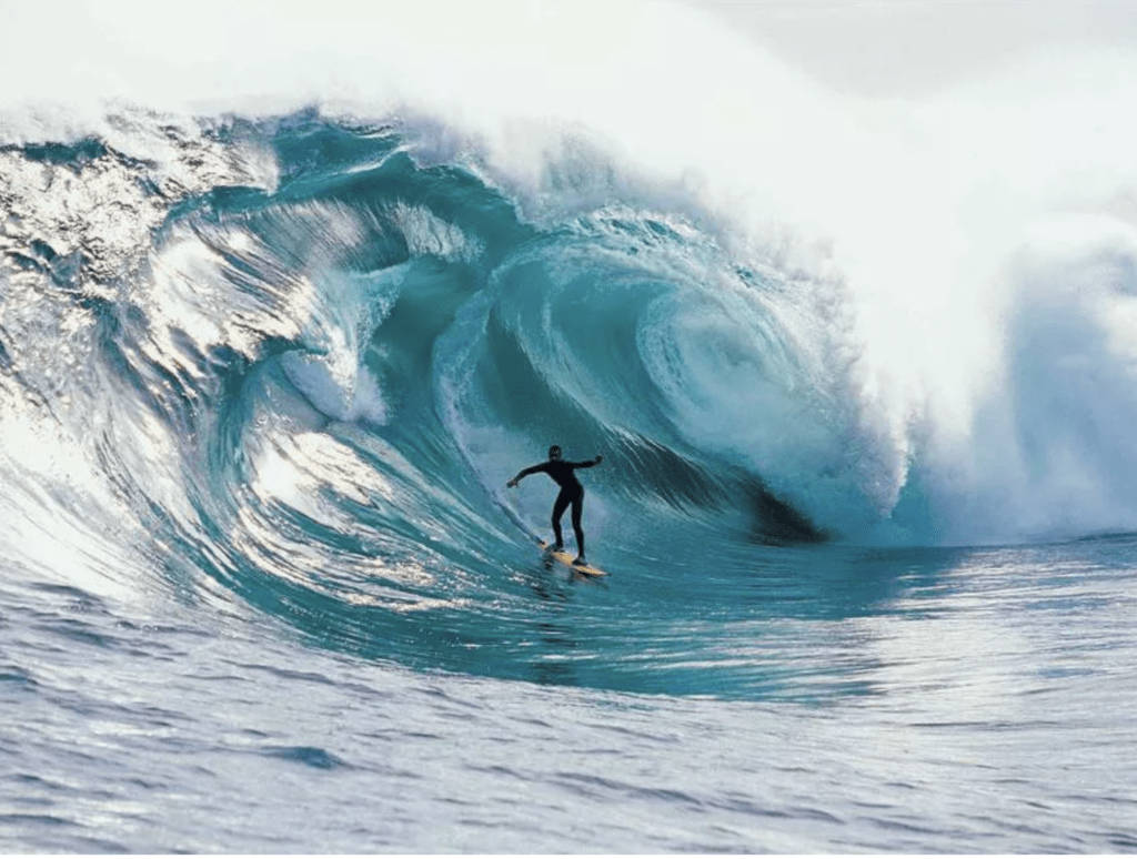 1024x774 The 10 Most Dangerous Surf Spots in the World