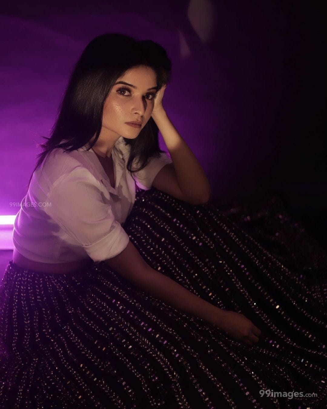 1080x1349 Bhavika Sharma Wallpaper