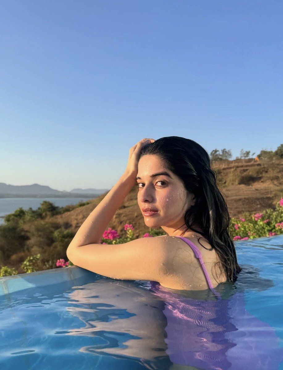 917x1200 Post by Bhavika Sharma on X: ☀️