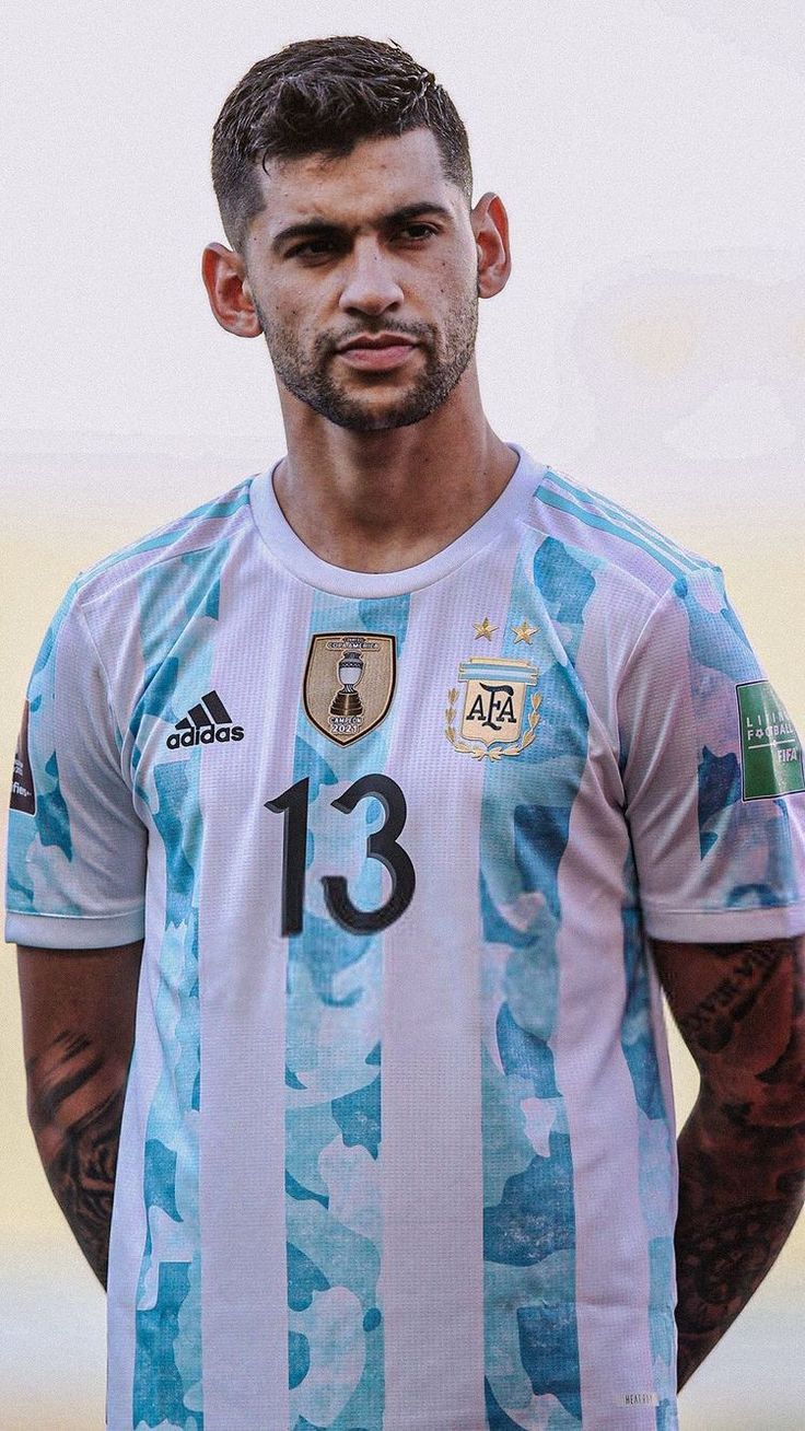 736x1308 Cuti Romero<3