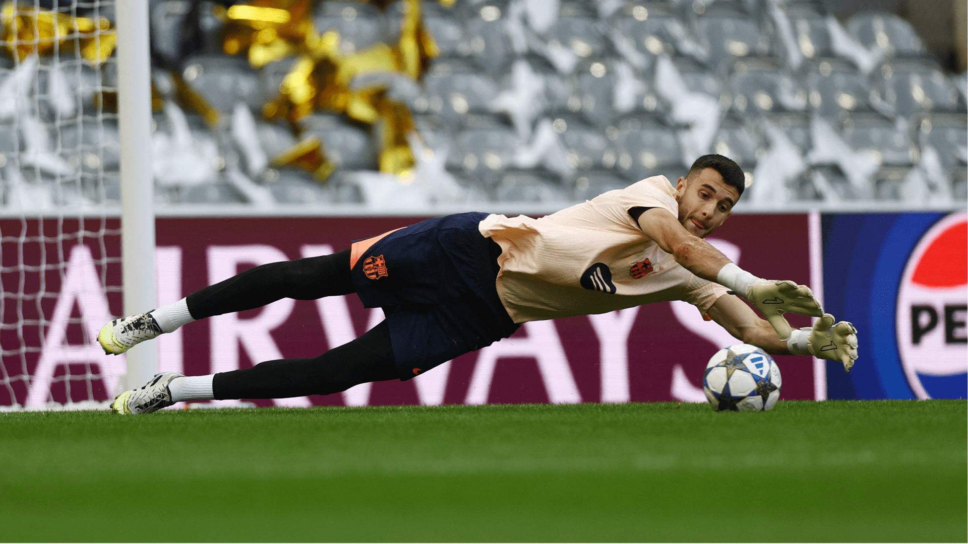 1920x1080 More Bad News for Barcelona: Joan García Injured as Well