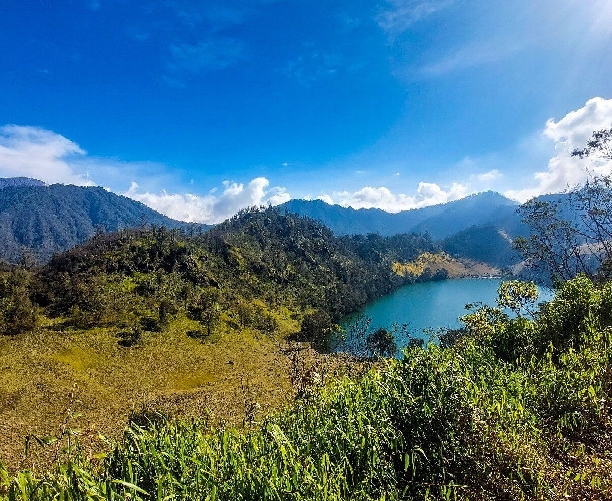 1200x983 Ranu Kumbolo Lake You SHOULD Know Before Going 2026 (with Reviews)