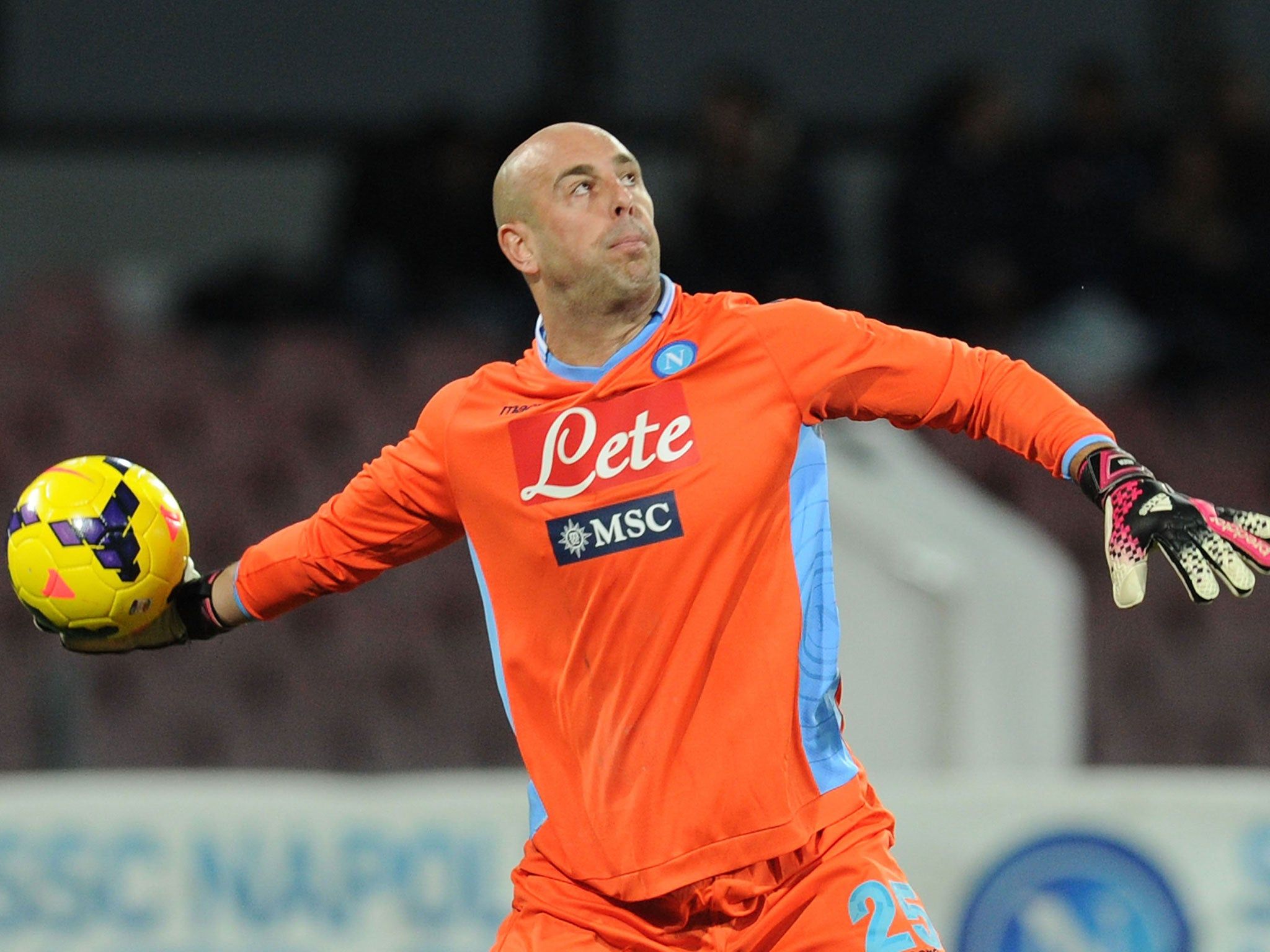 2048x1536 Pepe Reina sees his future away from Liverpool with his eyes focused on success with Napoli under Rafael Benitez