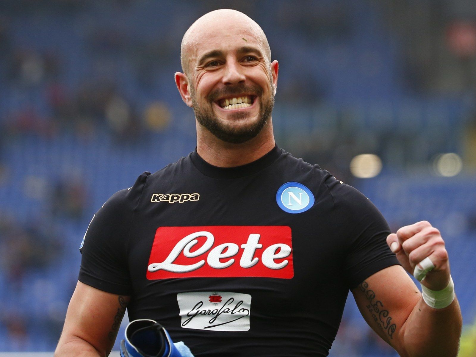 1600x1200 Former Liverpool goalkeeper Pepe Reina open to Premier League return amid Newcastle links