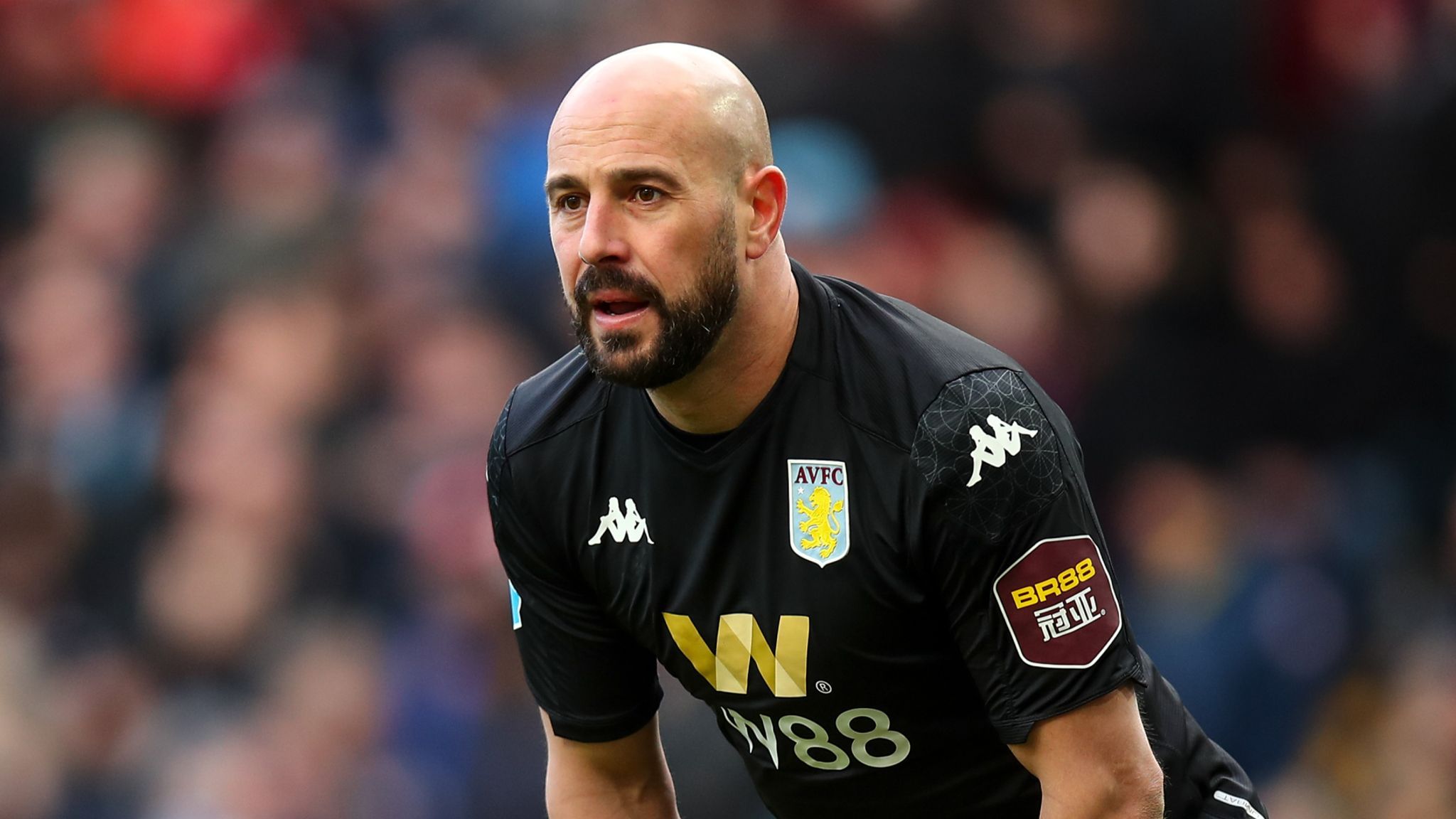 2048x1152 Aston Villa's Pepe Reina reveals 'real scare' in coronavirus battle