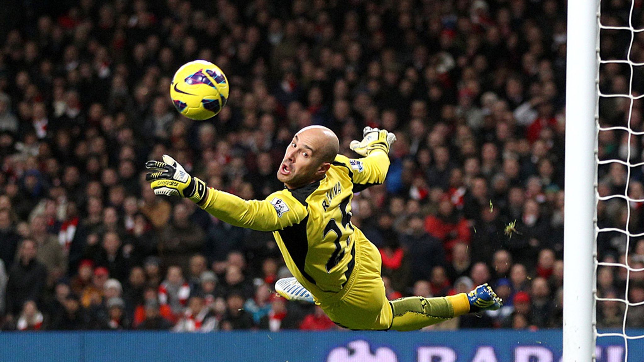 2048x1152 Pepe Reina says Liverpool can't compete in Premier League title race