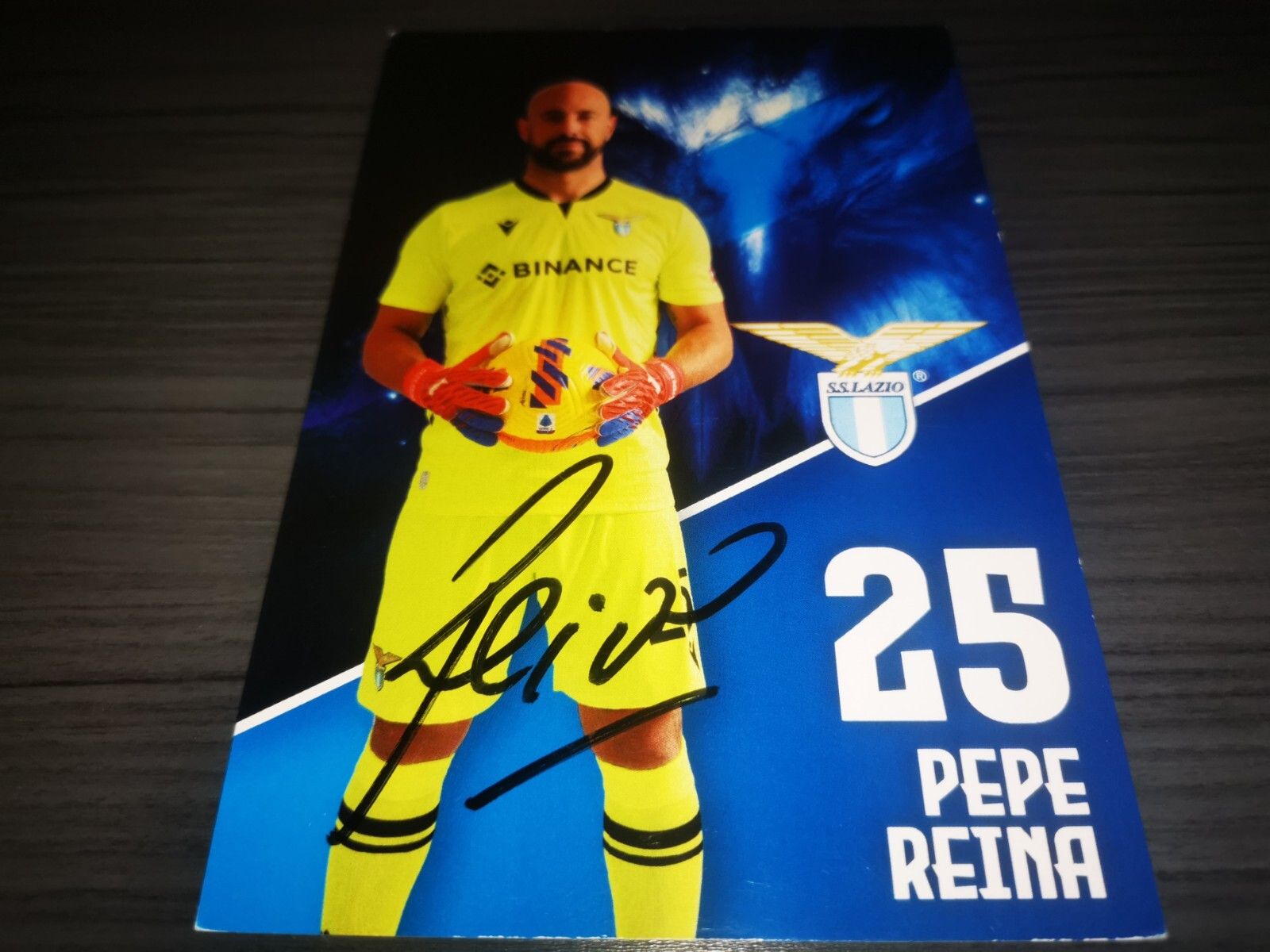 1600x1200 Pepe Reina hand signed Lazio Club autograph card