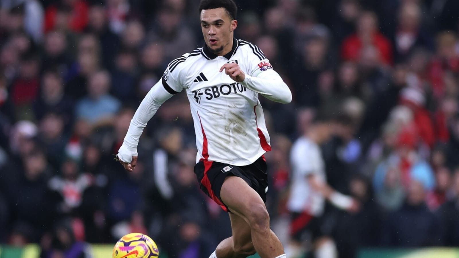 1600x900 Premier League defender open to Anfield move to replace Robertson at Liverpool