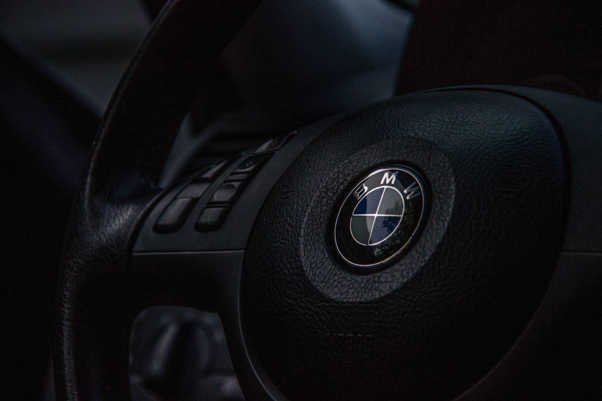 1920x1280 Steering Wheel Bmw Laptop Wallpaper