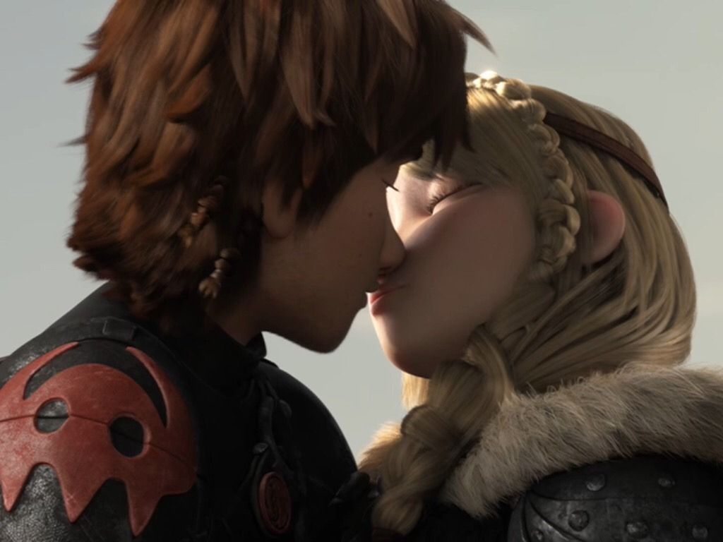 1024x768 Hiccstrid Kiss Wallpaper