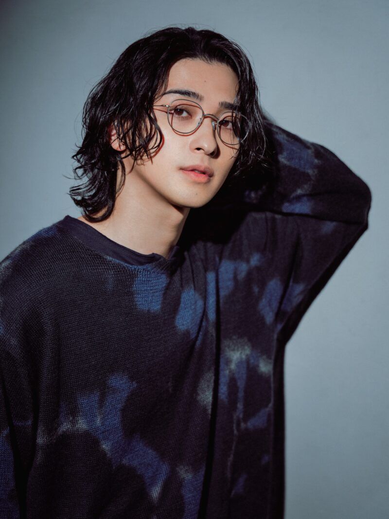 800x1067 Ryusei Yokohama In Specs ✨ Fun Fact: Ayano Go Gifted Him Glasses During The Journalist, Which He Wore As Shun In Kikazaru Koi And Still Uses Today. His Co Stars, Like Nagayama Kento