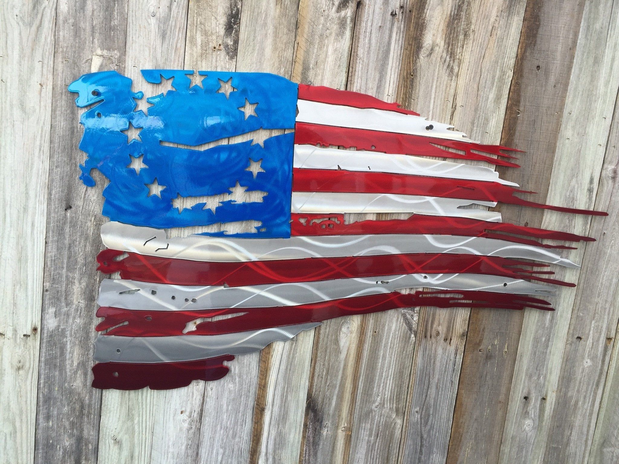 2048x1536 Tattered & Torn American Flag Ross 1776